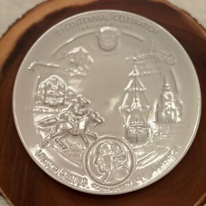 Frankoma Bicentennial Celebration Plate in White 1972